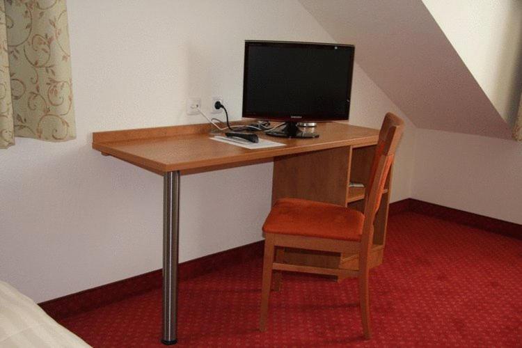 Hotel Restaurant Alter Hof Hofheim am Taunus Cameră foto
